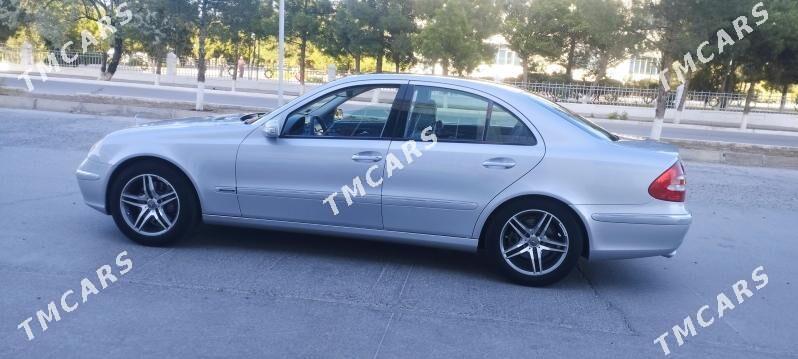 Mercedes-Benz 300CE 2005 - 130 000 TMT - Mary - img 3