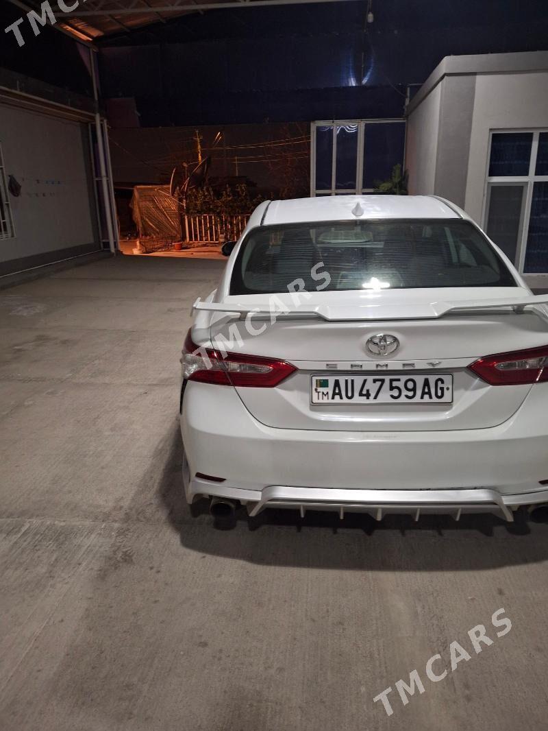 Toyota Camry 2020 - 450 000 TMT - Büzmeýin - img 6