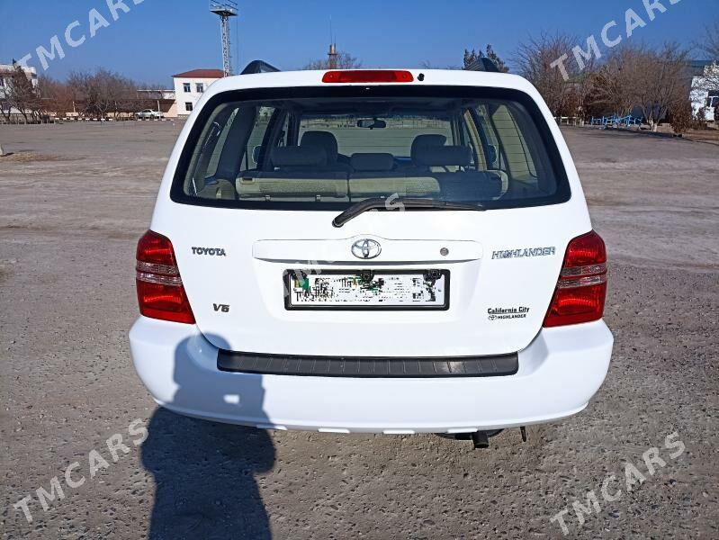 Toyota Highlander 2002 - 200 000 TMT - Кёнеургенч - img 6
