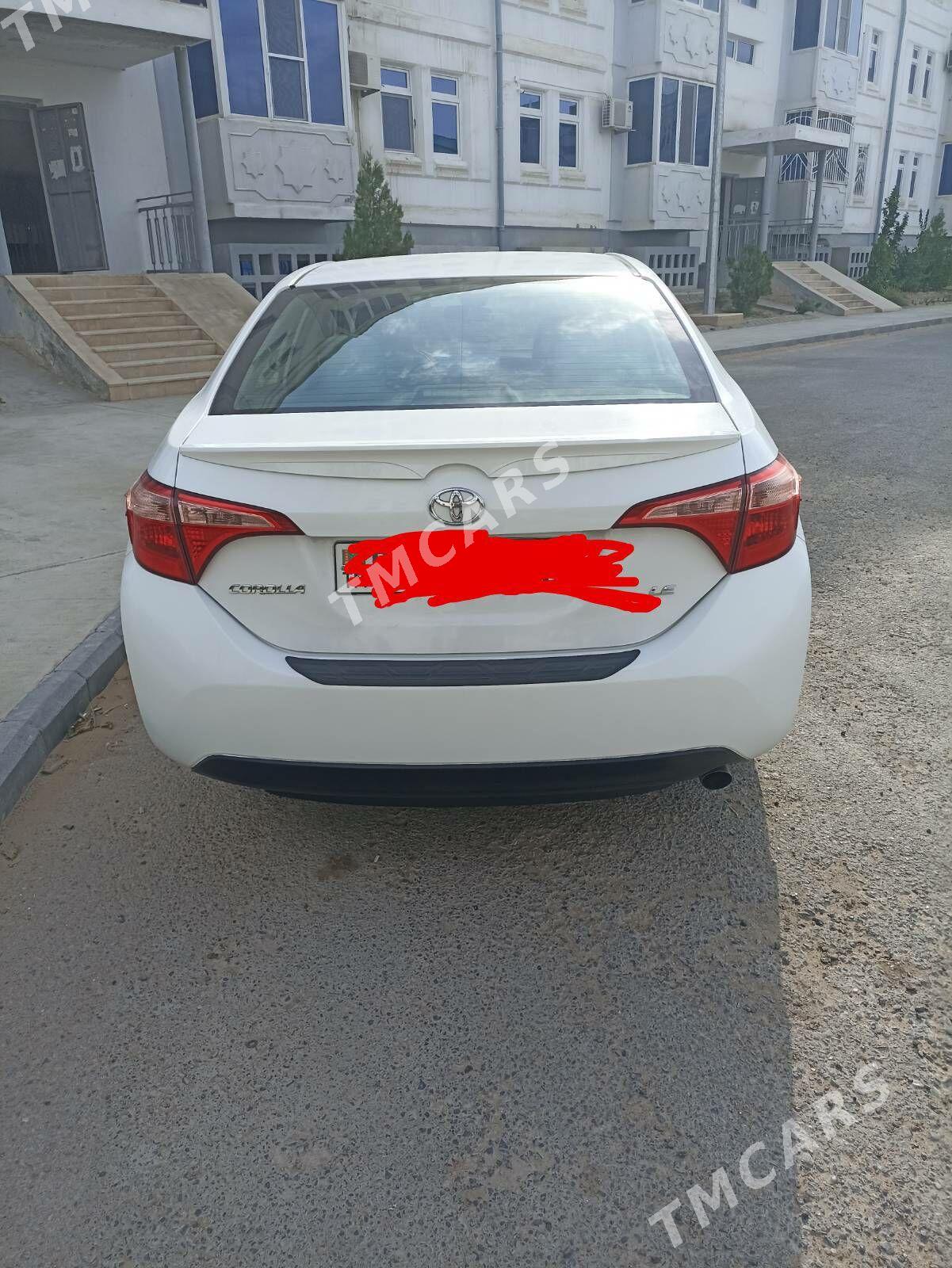 Toyota Corolla 2017 - 233 000 TMT - Ашхабад - img 2