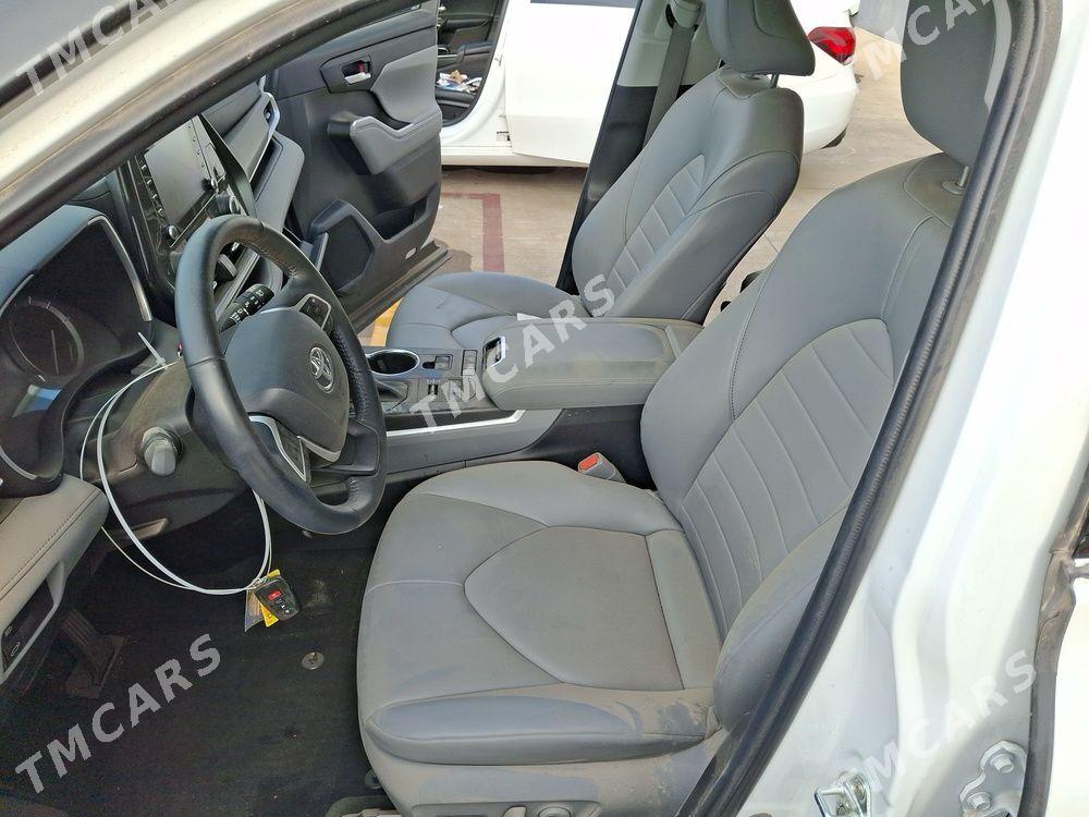 Toyota Highlander 2022 - 470 000 TMT - Aşgabat - img 8