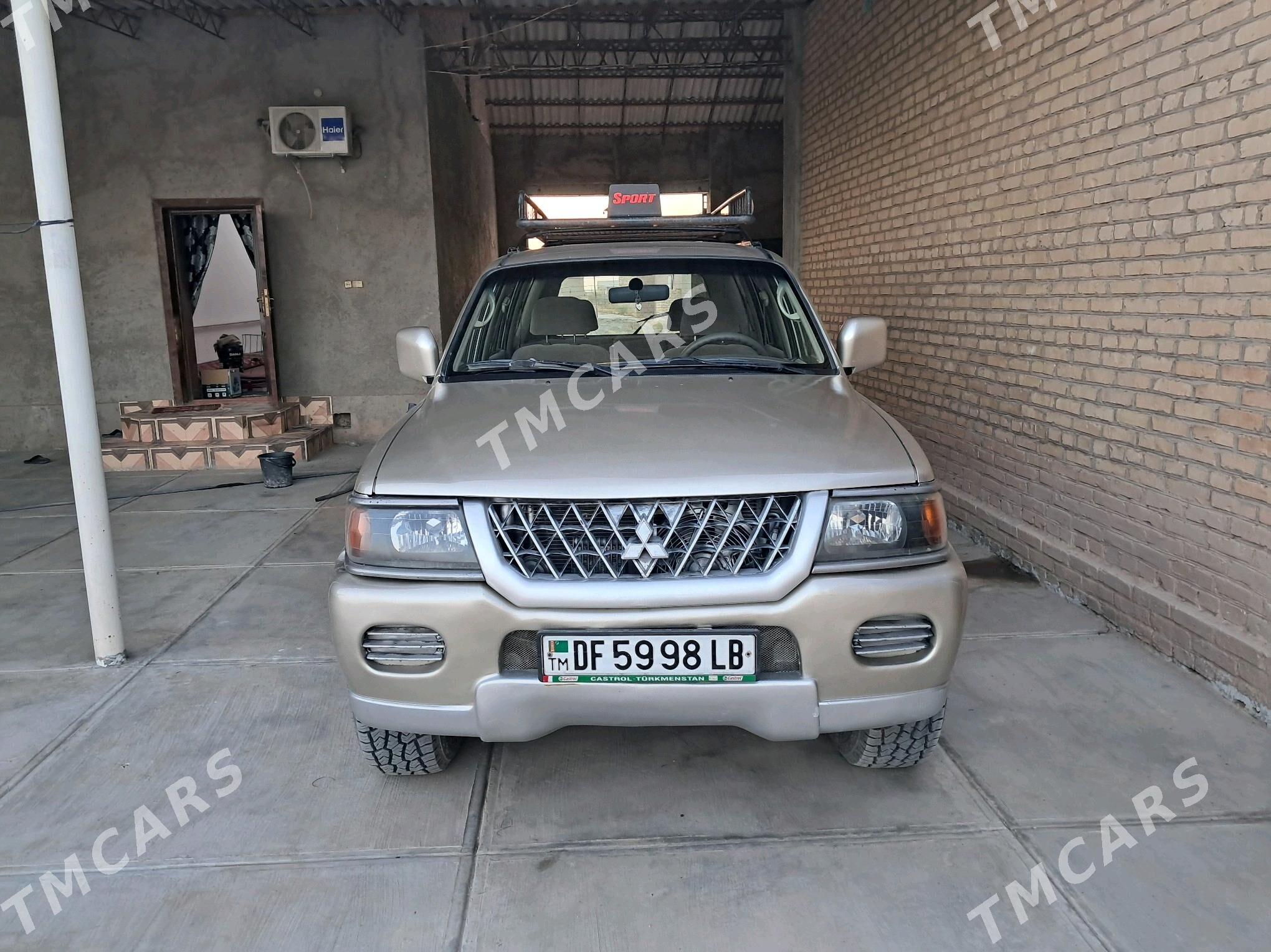 Mitsubishi Montero 2000 - 95 000 TMT - Халач - img 3