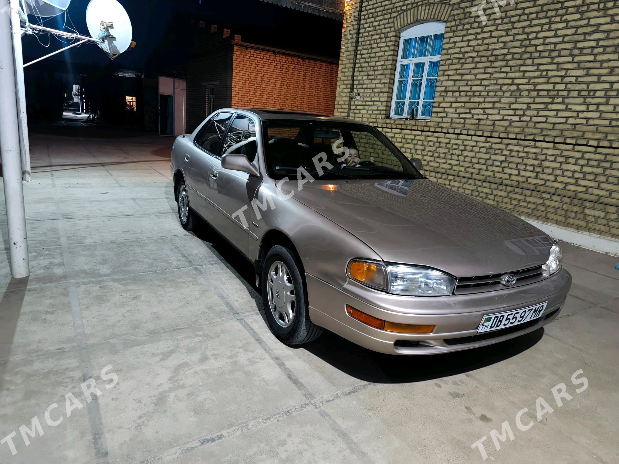 Toyota Camry 1994 - 98 000 TMT - Mary - img 2