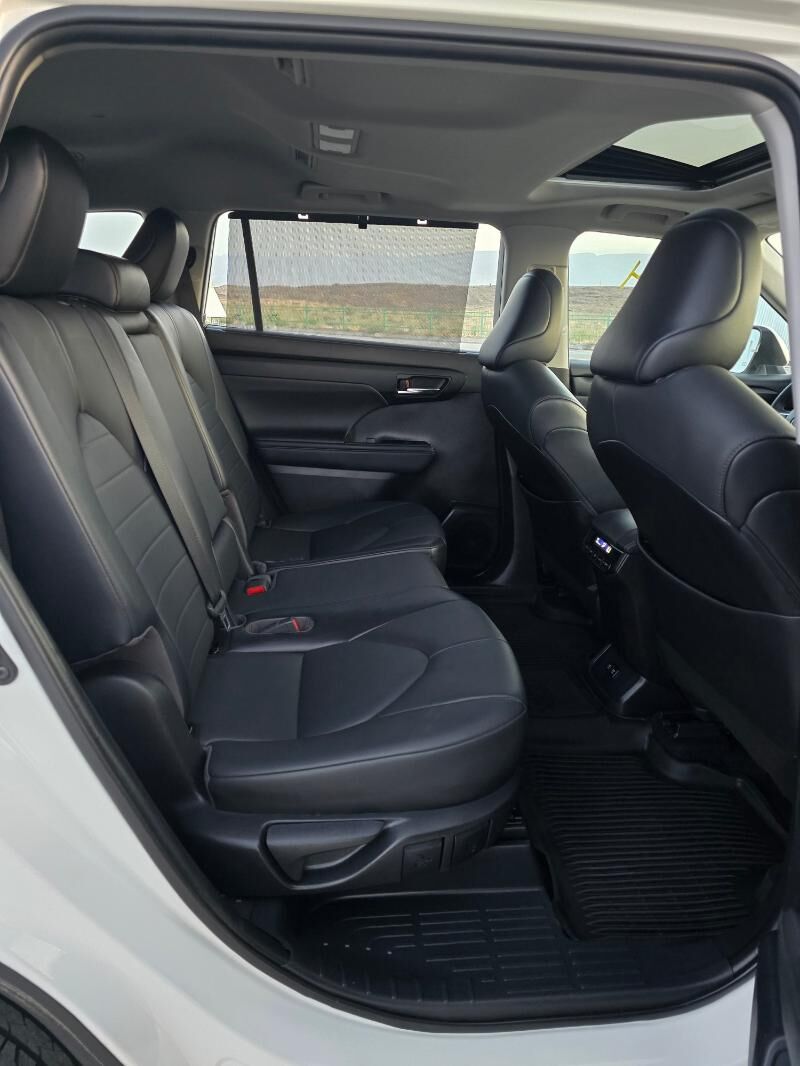 Toyota Highlander 2021 - 605 000 TMT - Ашхабад - img 3