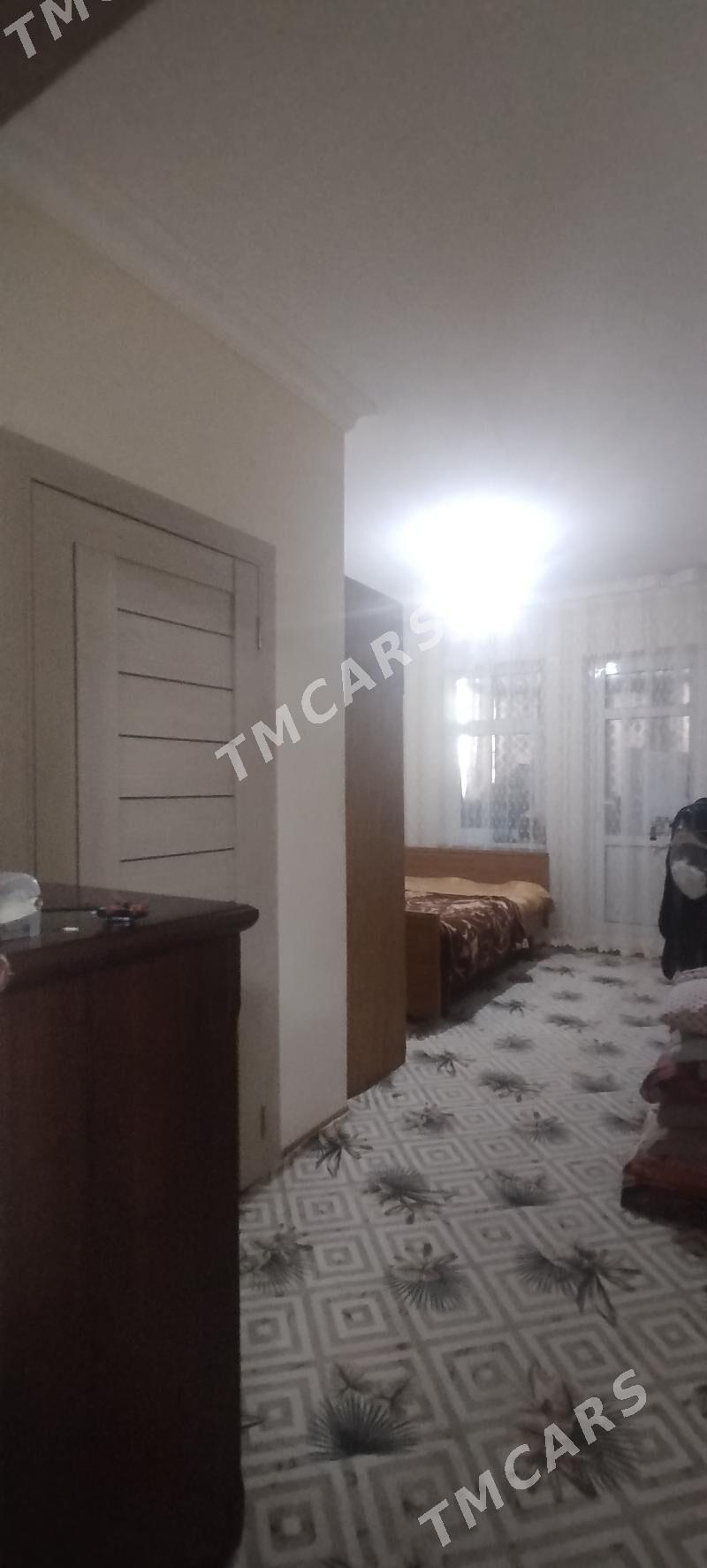 2 mikrayon 2 etaj 4 kom elitka - Туркменабат - img 1