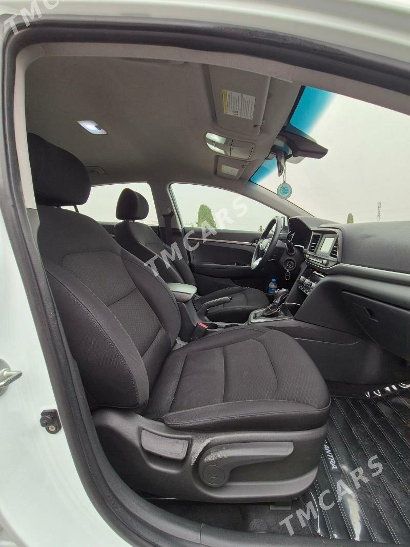 Hyundai Elantra 2019 - 198 000 TMT - Aşgabat - img 9