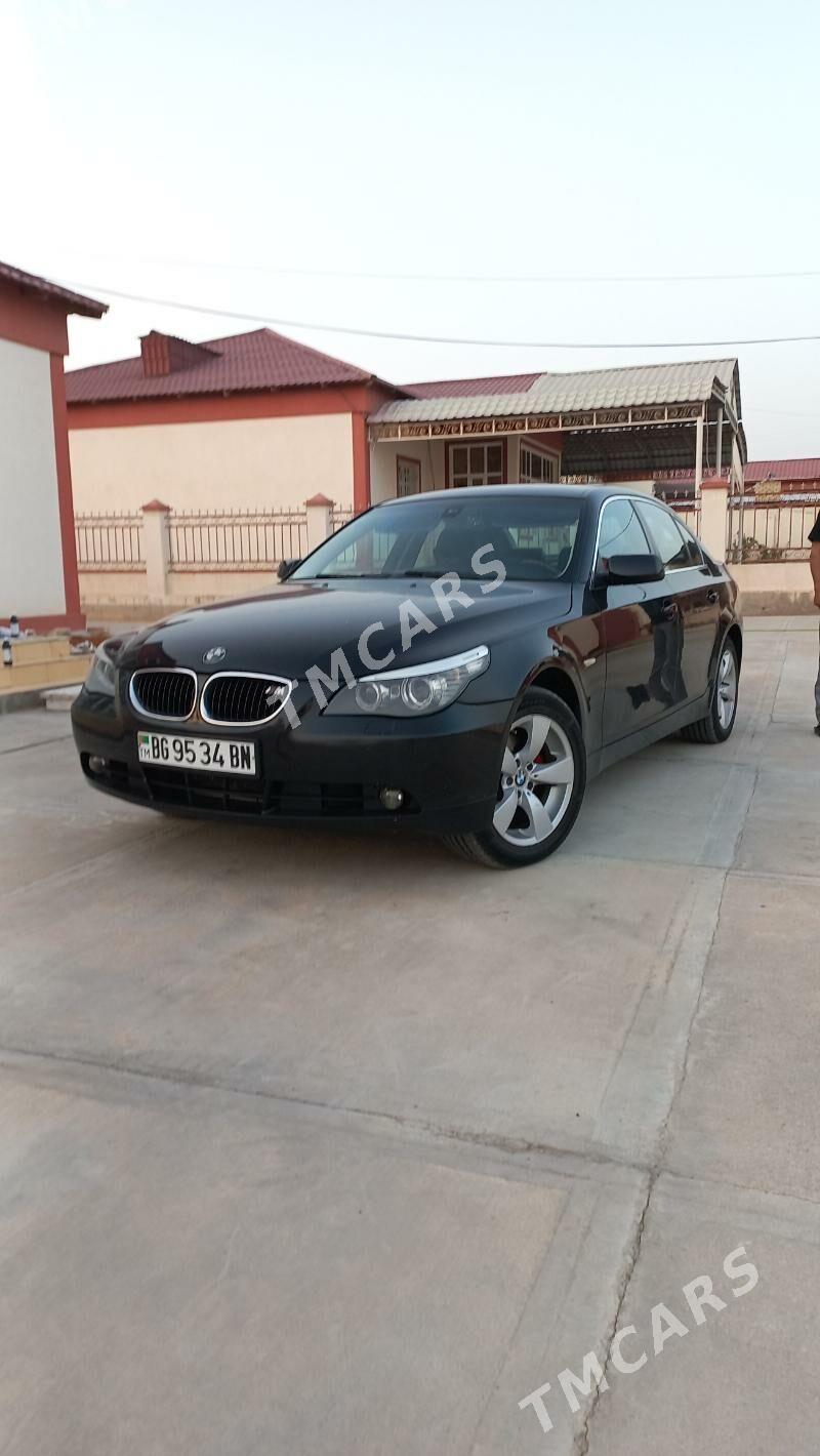 BMW E60 2004 - 160 000 TMT - Балканабат - img 2
