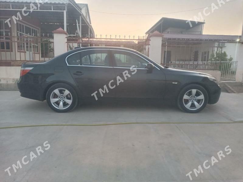 BMW E60 2004 - 160 000 TMT - Балканабат - img 4