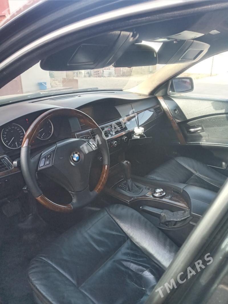 BMW E60 2004 - 160 000 TMT - Балканабат - img 7