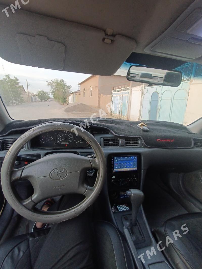 Toyota Camry 1998 - 105 000 TMT - Boldumsaz - img 7