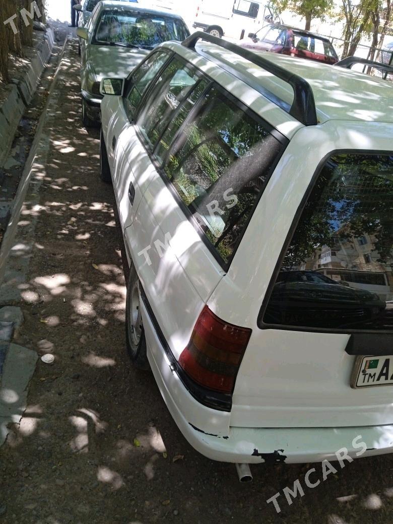 Opel Astra 1992 - 30 000 TMT - Сакарчага - img 5