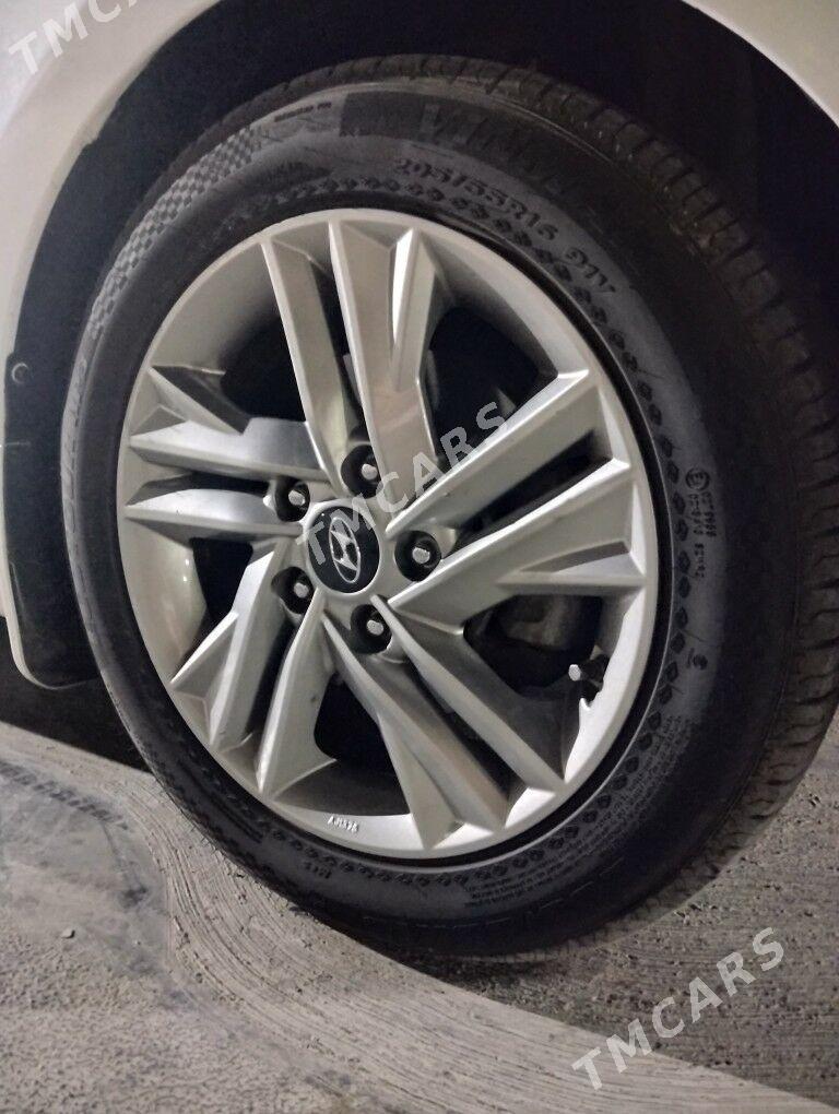 Hyundai Elantra 2019 - 230 000 TMT - Aşgabat - img 6