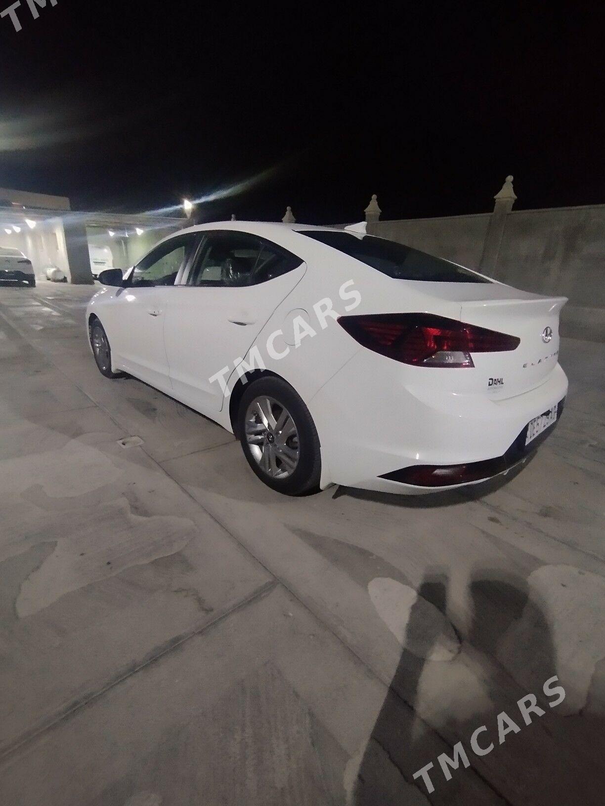 Hyundai Elantra 2019 - 230 000 TMT - Aşgabat - img 4