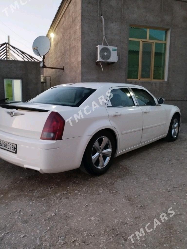Chrysler 300C 2007 - 60 000 TMT - Гумдаг - img 2