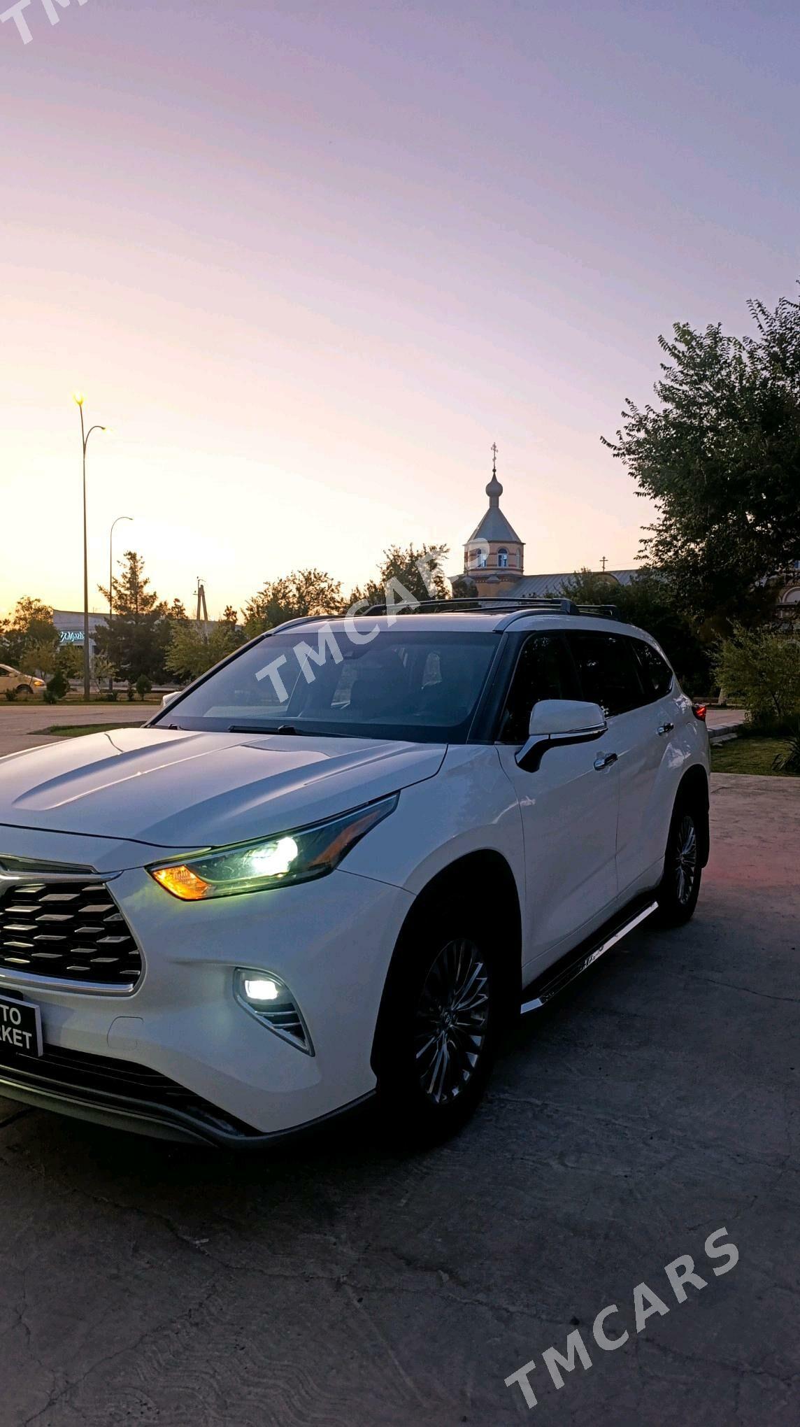 Toyota Highlander 2021 - 600 000 TMT - Türkmenabat - img 2
