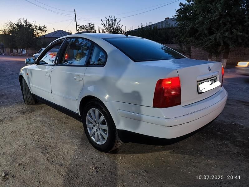 Volkswagen Passat 1998 - 29 000 TMT - Мургап - img 9