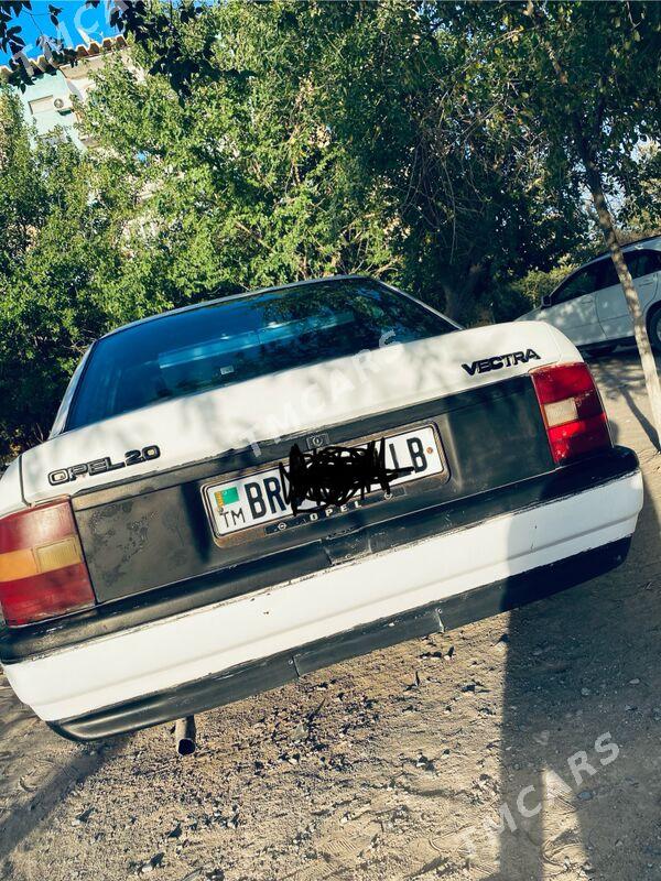 Opel Vectra 1990 - 26 000 TMT - Сейди - img 2