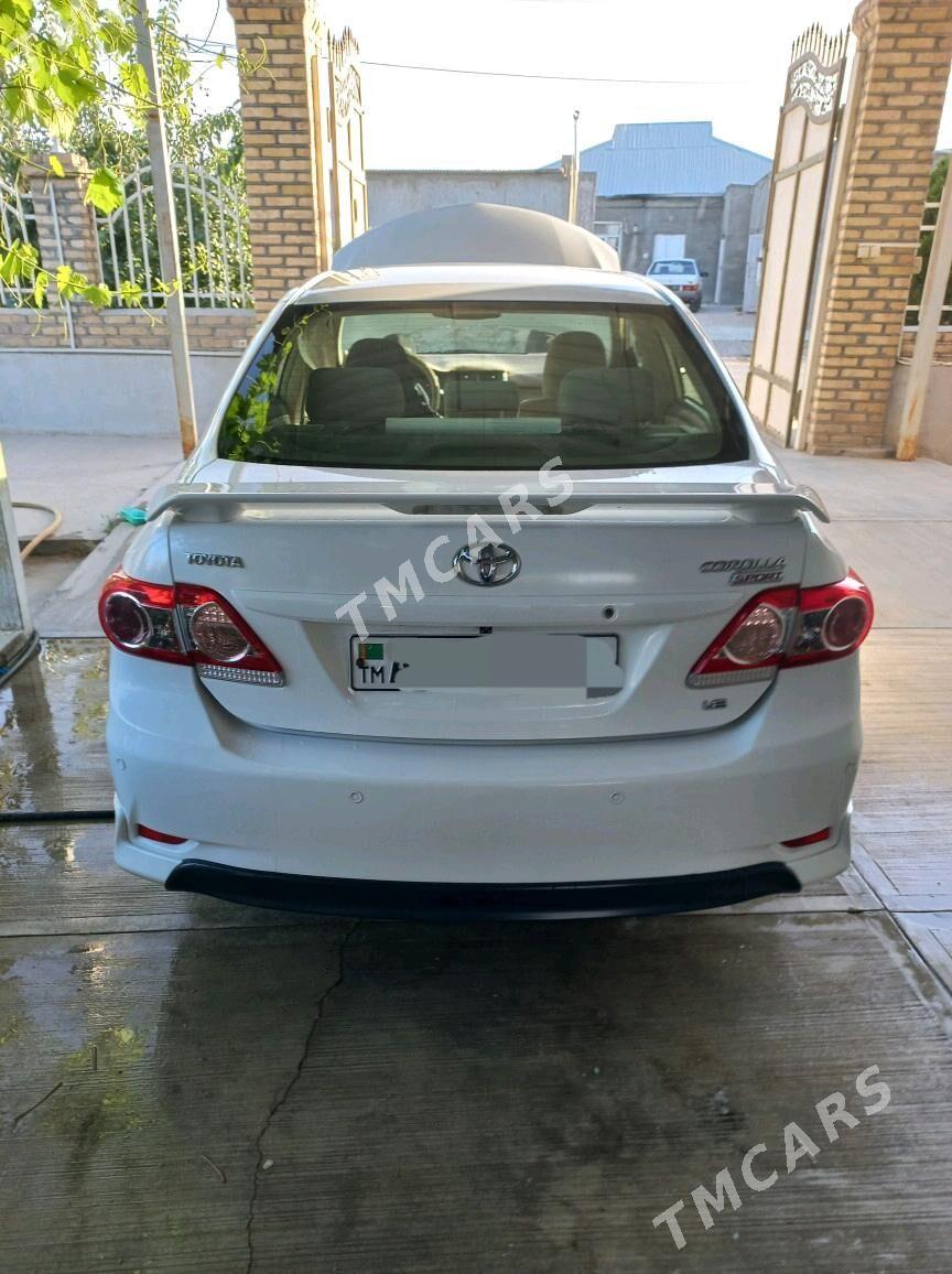 Toyota Corolla 2013 - 220 000 TMT - Ашхабад - img 2