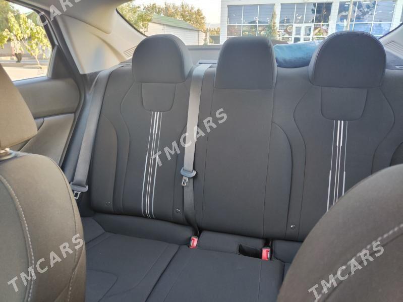 Hyundai Elantra 2022 - 245 000 TMT - Aşgabat - img 5
