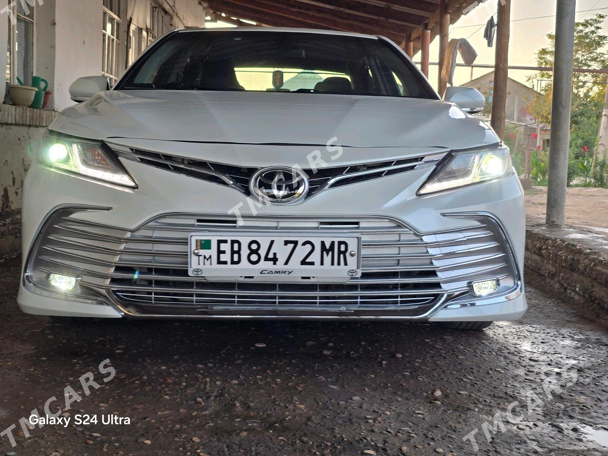 Toyota Camry 2018 - 290 000 TMT - Тагтабазар - img 2