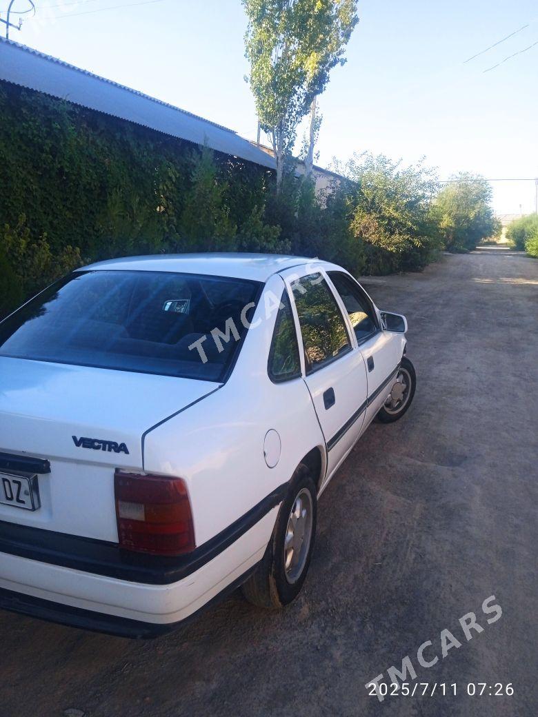 Opel Vectra 1991 - 30 000 TMT - Boldumsaz - img 2