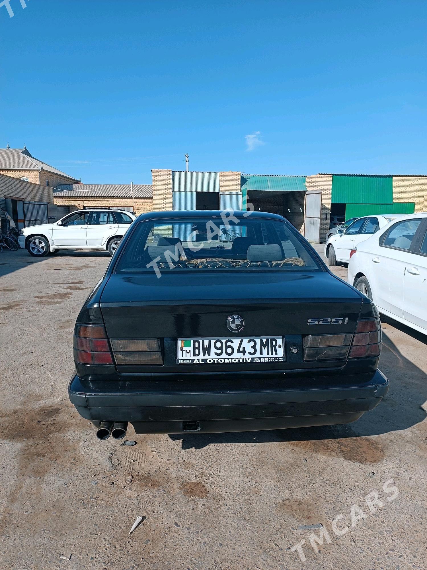 BMW 525 1991 - 50 000 TMT - Mary - img 3
