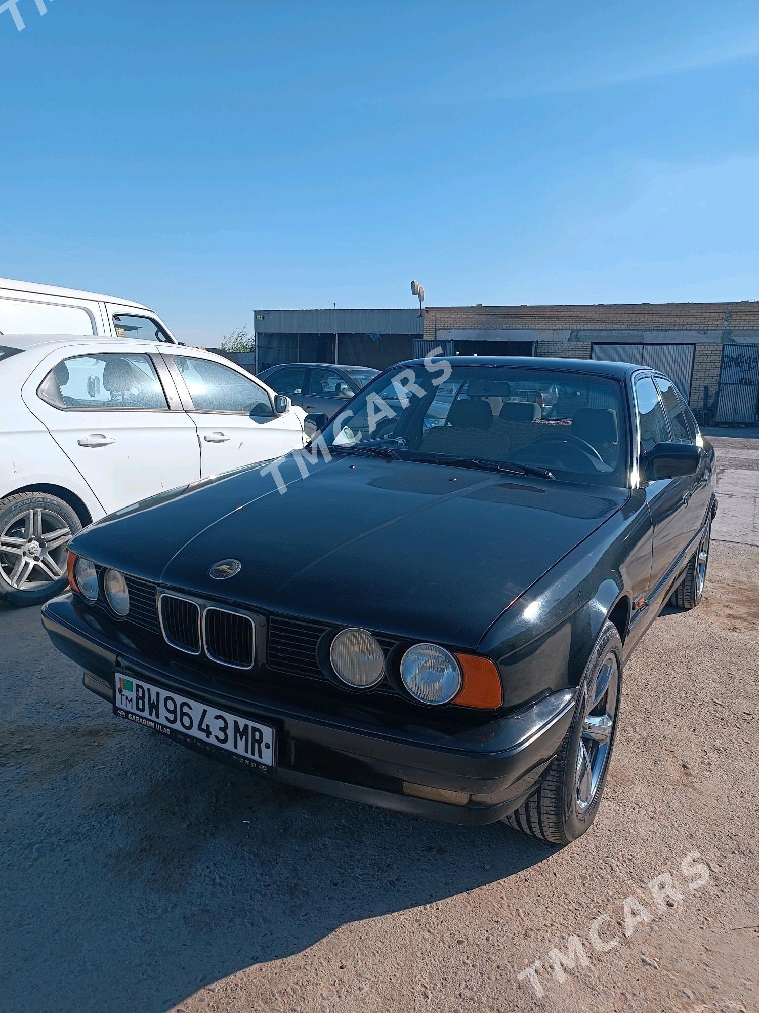 BMW 525 1991 - 50 000 TMT - Mary - img 1