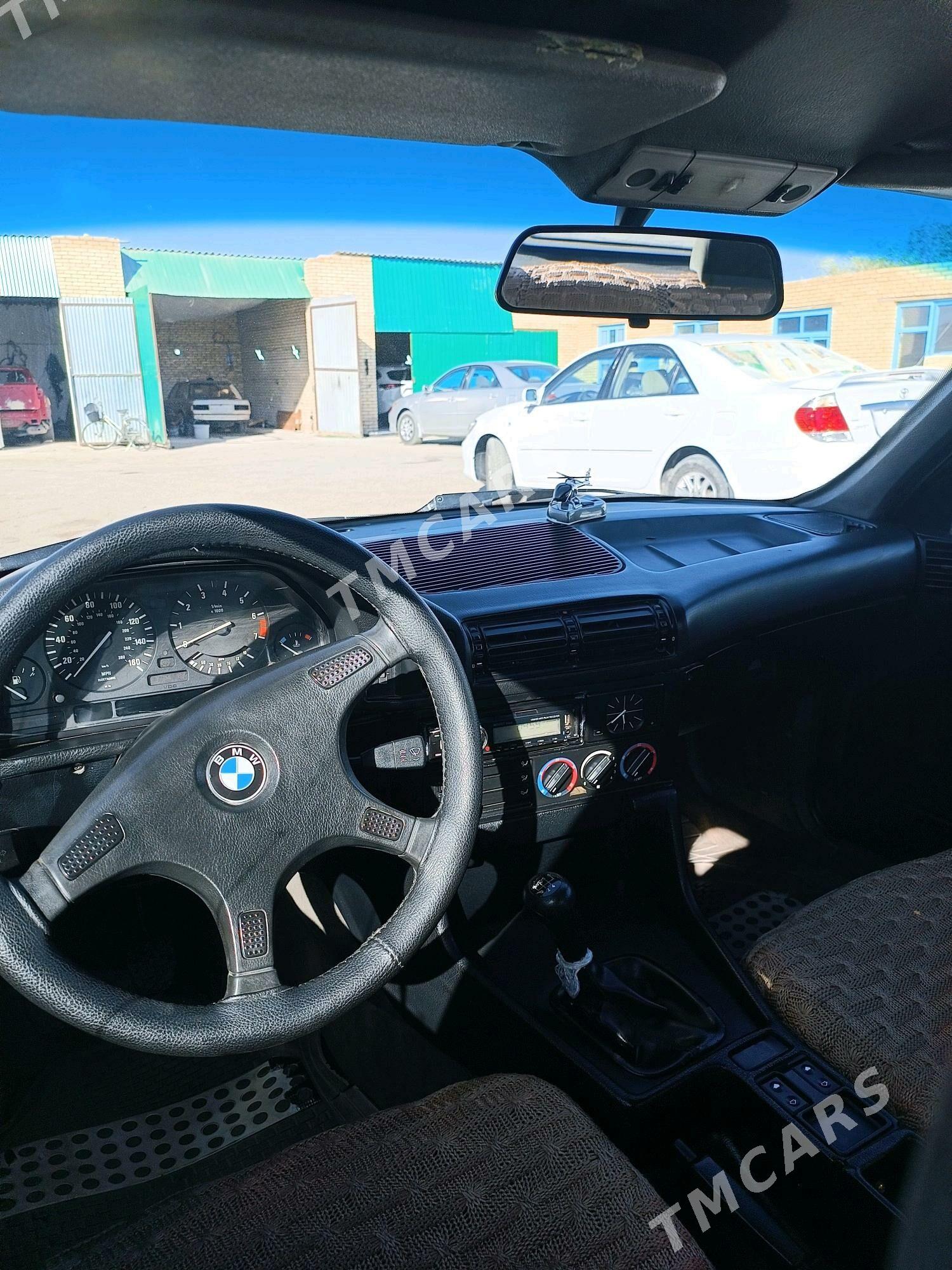 BMW 525 1991 - 50 000 TMT - Mary - img 4