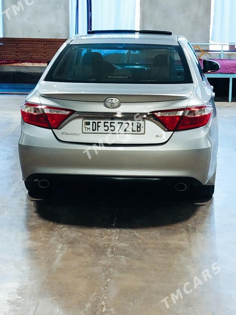 Toyota Camry 2015 - 300 000 TMT - Çärjew - img 2