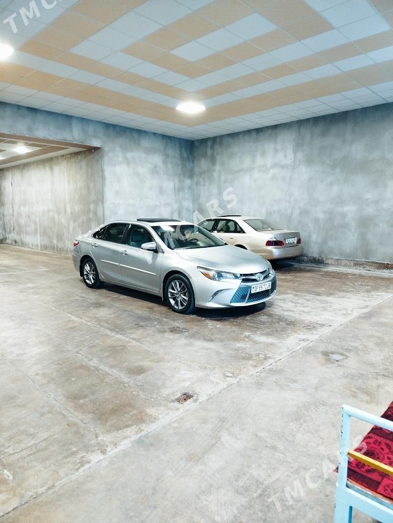 Toyota Camry 2015 - 300 000 TMT - Çärjew - img 4