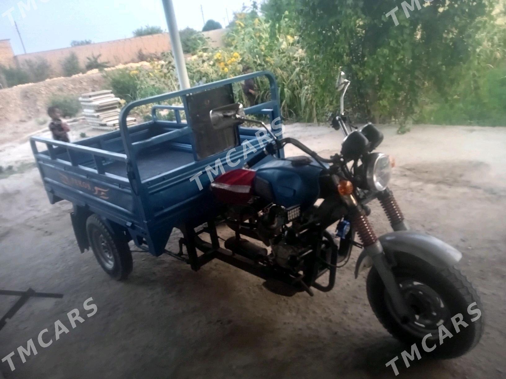 Fekon FK200-14G 2015 - 17 000 TMT - Халач - img 2