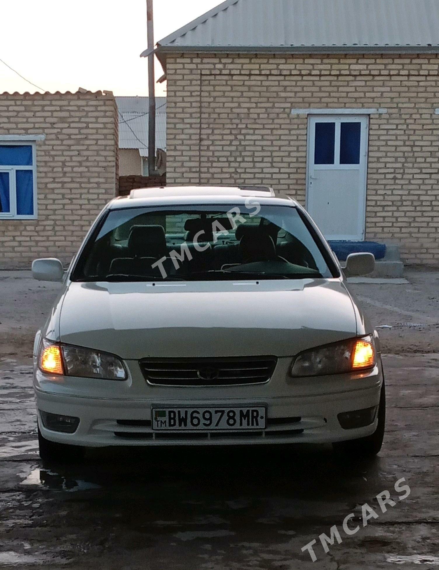 Toyota Camry 1997 - 135 000 TMT - Мургап - img 8