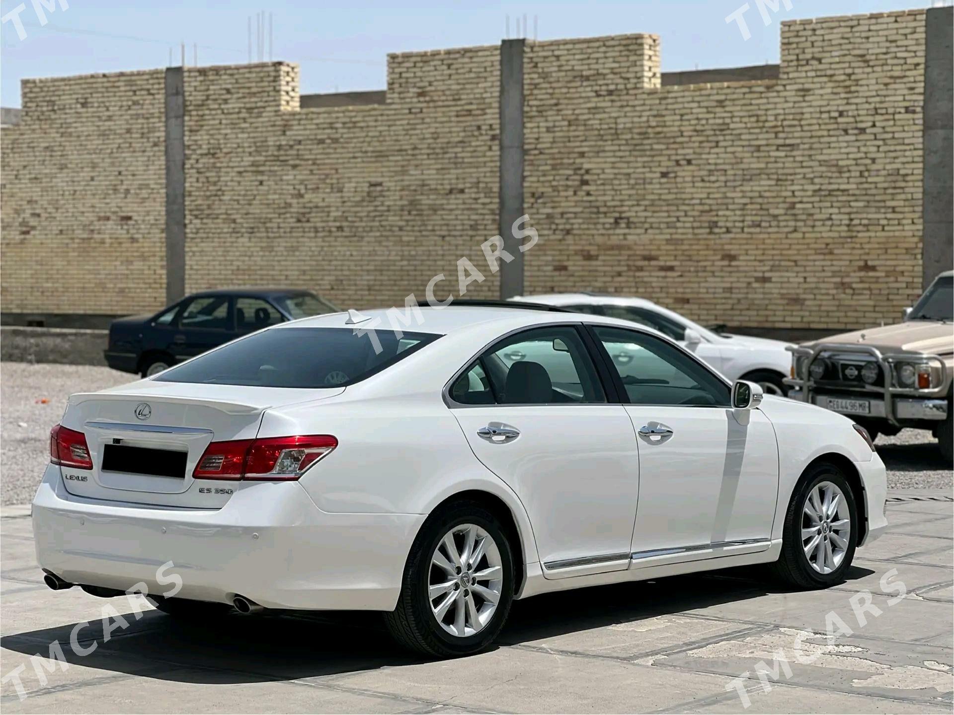 Lexus ES 350 2011 - 250 000 TMT - Мары - img 5