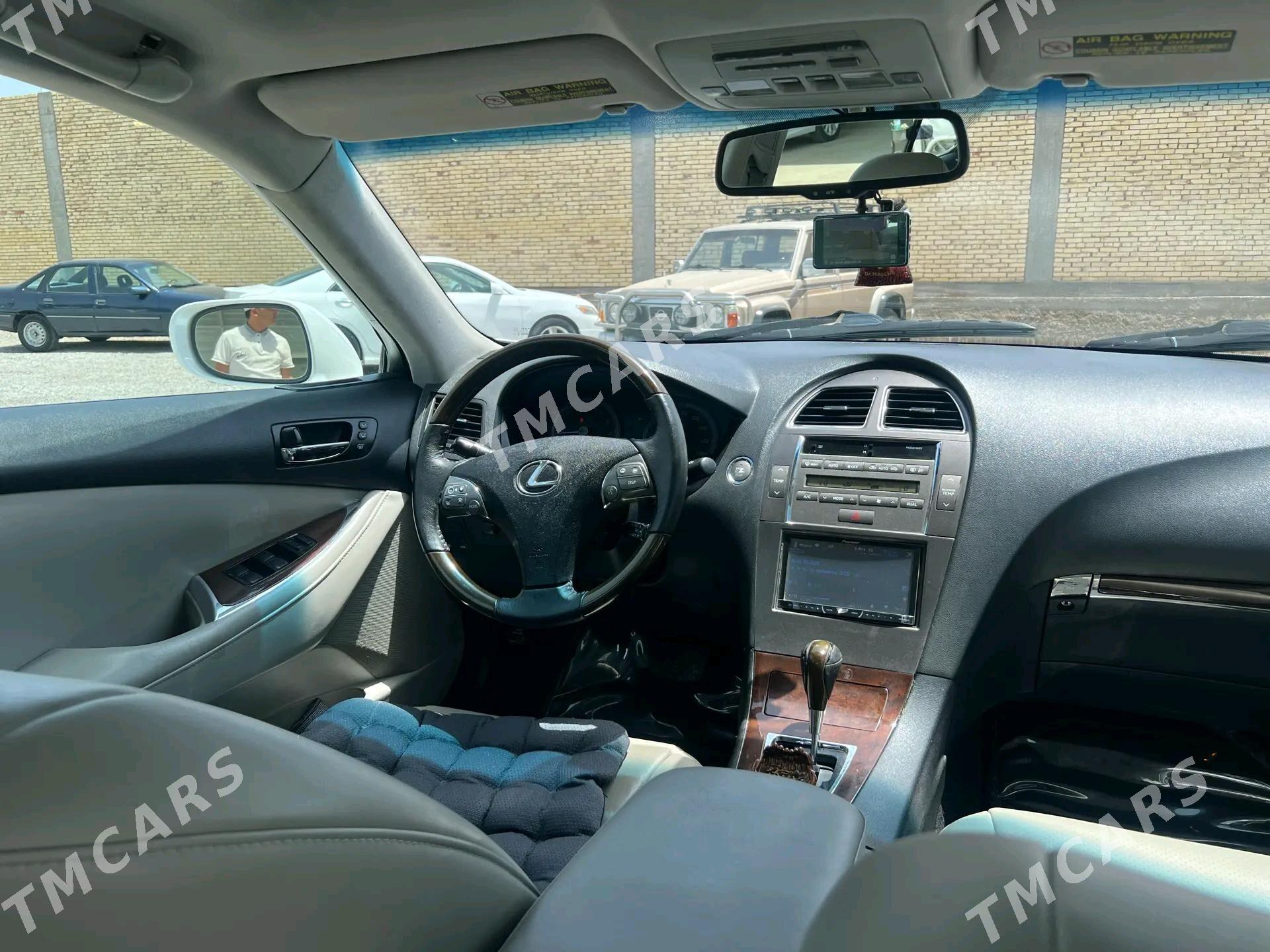 Lexus ES 350 2011 - 250 000 TMT - Мары - img 8