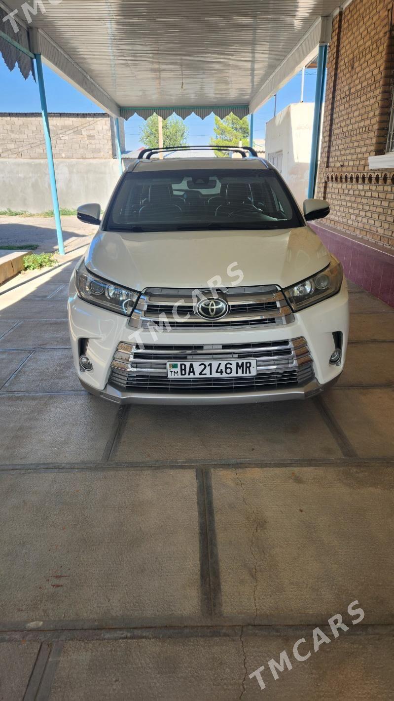 Toyota Highlander 2018 - 400 000 TMT - Serhetabat (Guşgy) - img 4