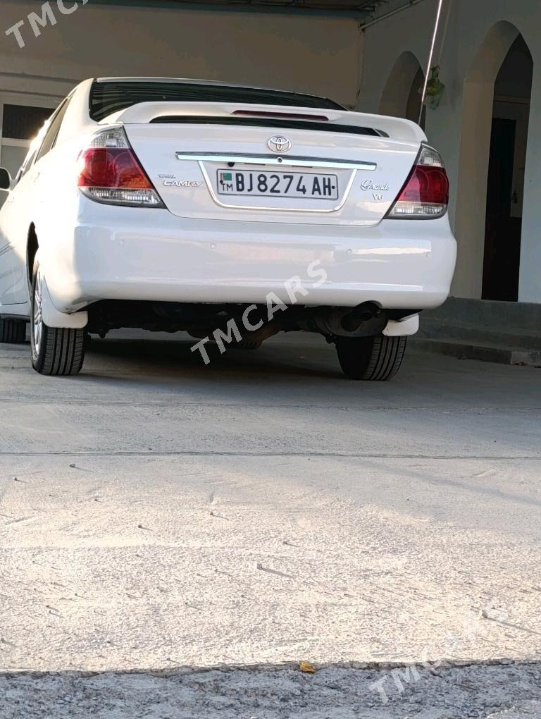 Toyota Camry 2004 - 195 000 TMT - Кака - img 4