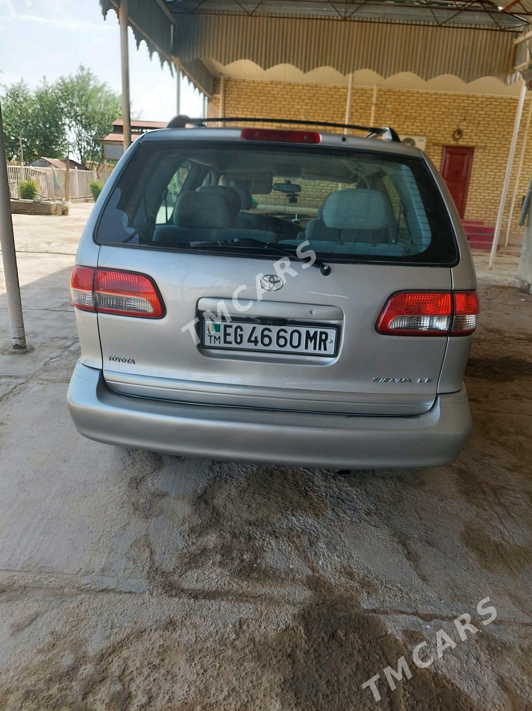 Toyota Sienna 2002 - 180 000 TMT - Ёлётен - img 7