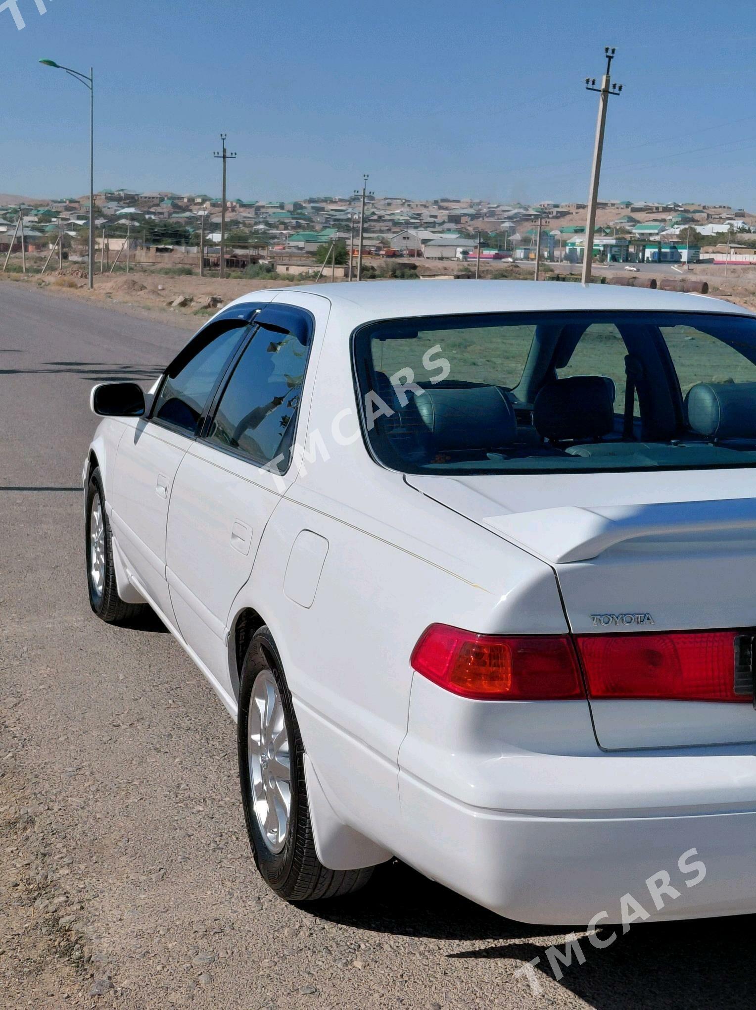 Toyota Camry 2001 - 175 000 TMT - Magdanly - img 2