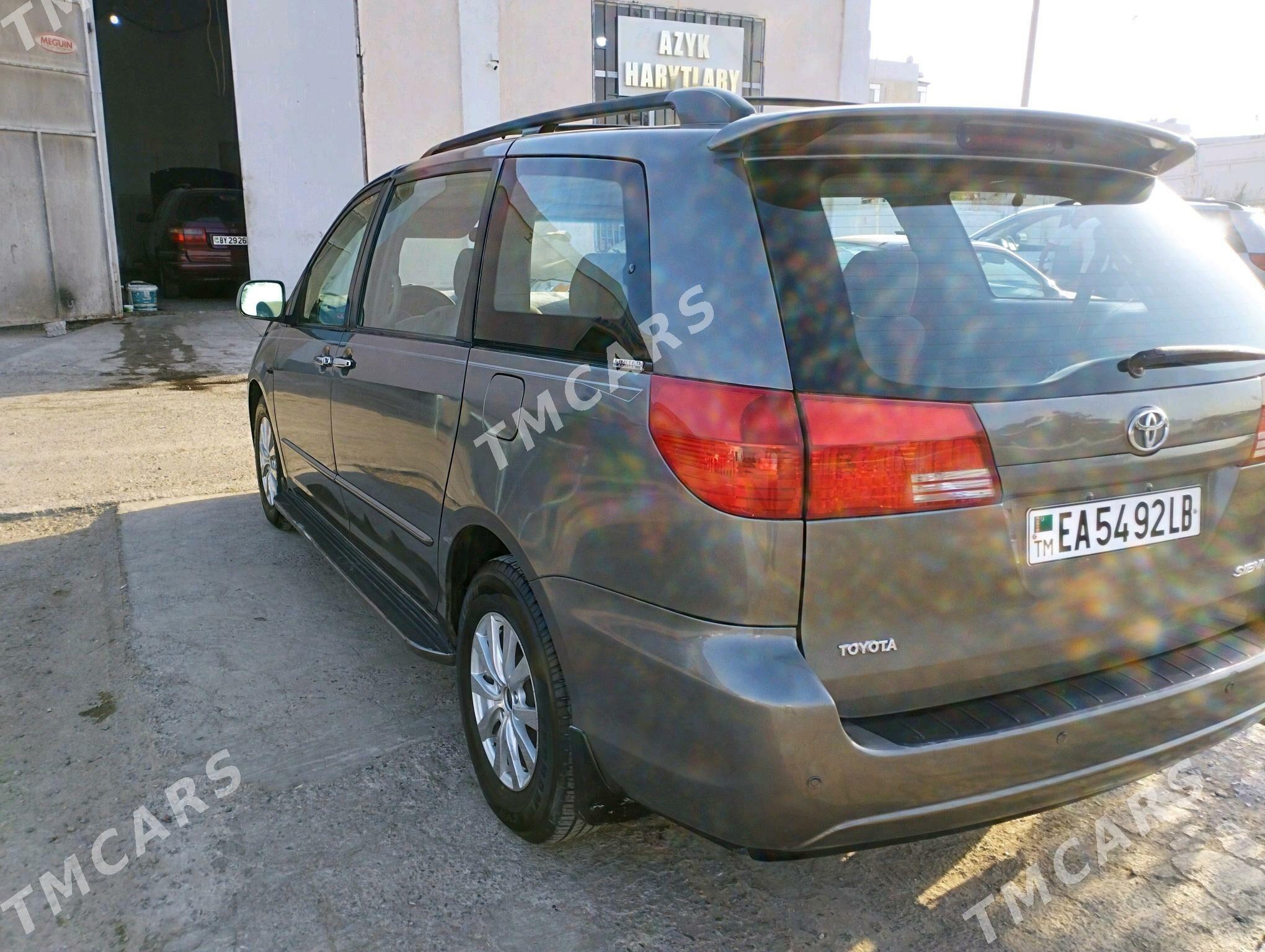 Toyota Sienna 2004 - 210 000 TMT - Туркменабат - img 7