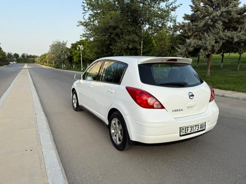 Nissan Versa 2010 - 135 000 TMT - Atatürk köç. - img 3