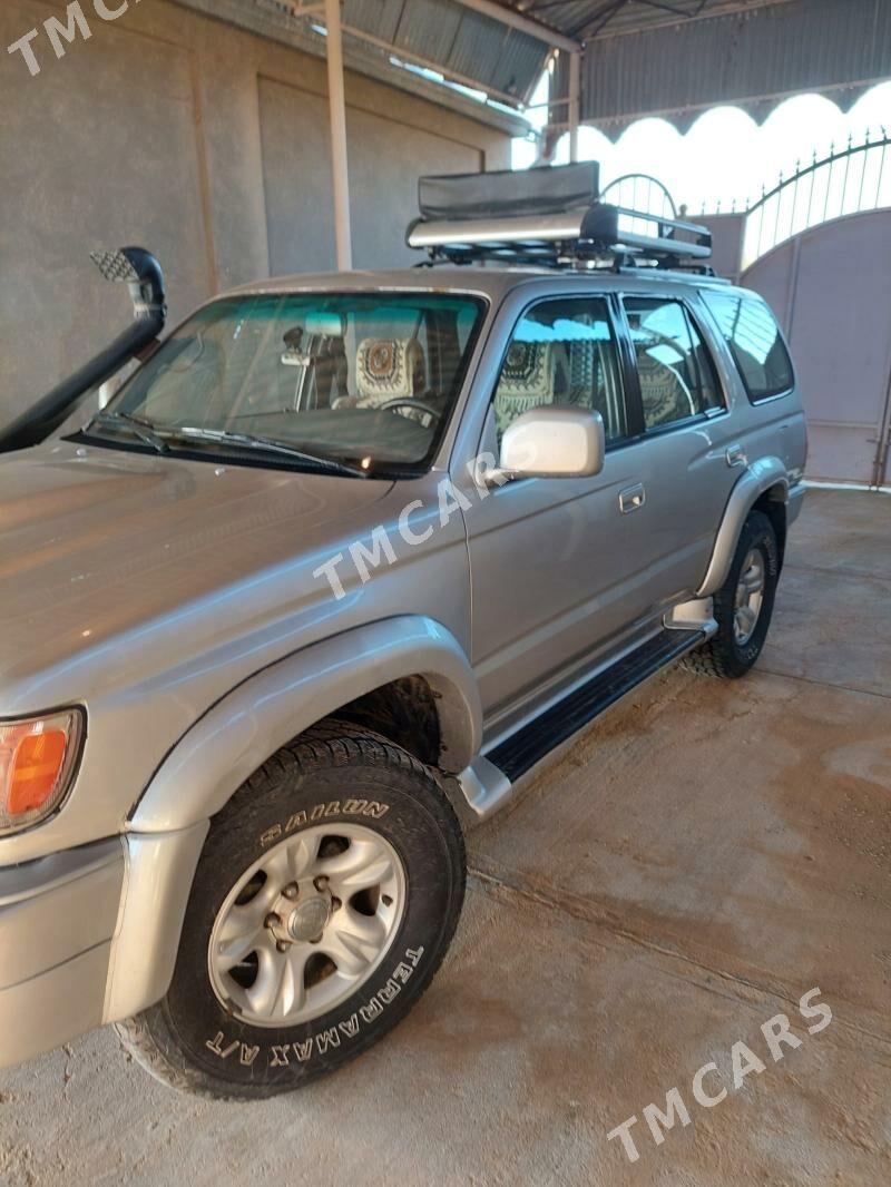 Toyota 4Runner 2000 - 180 000 TMT - Ýolöten - img 9