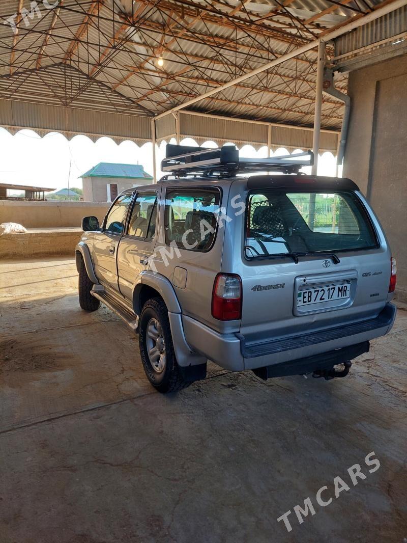 Toyota 4Runner 2000 - 180 000 TMT - Ýolöten - img 5