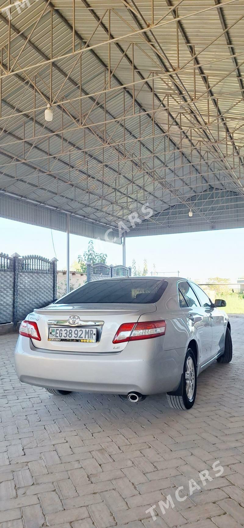 Toyota Camry 2010 - 200 000 TMT - Baýramaly - img 6