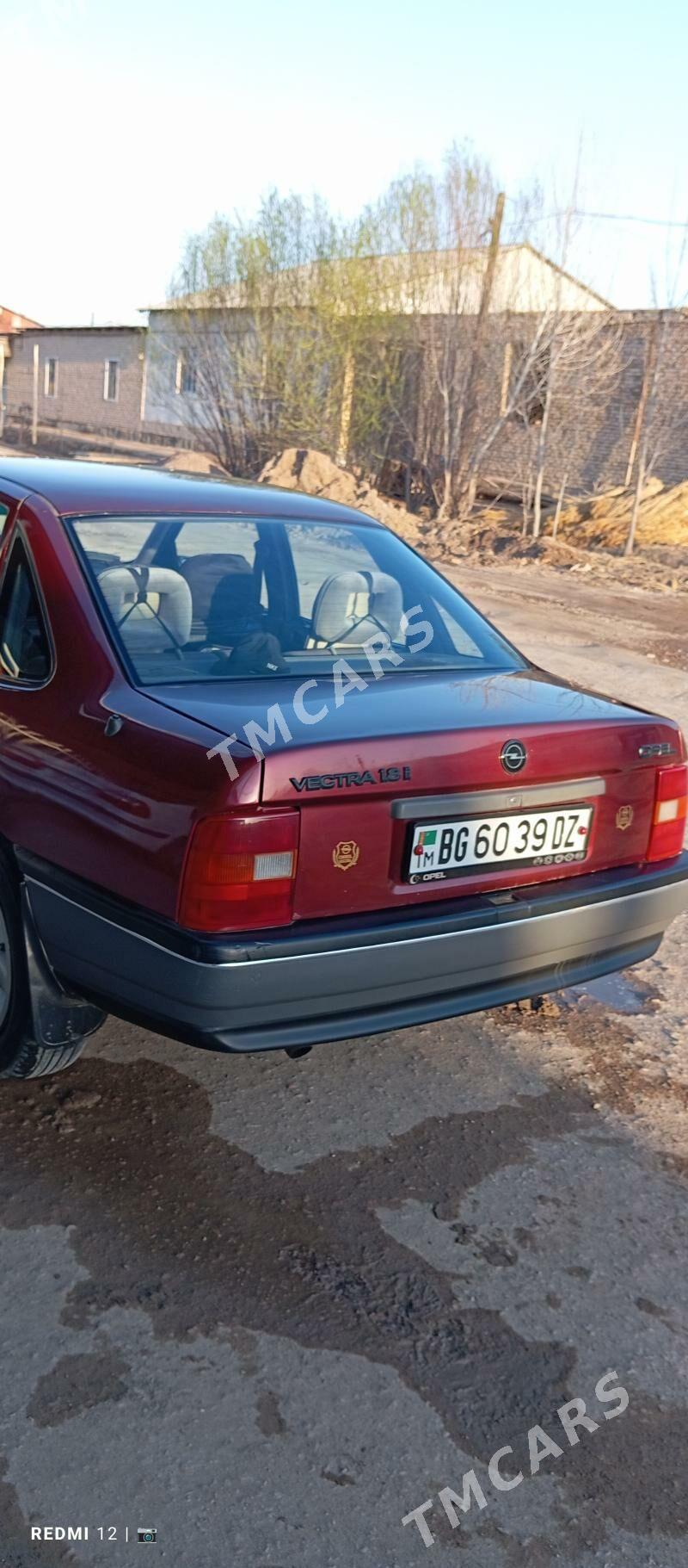 Opel Vectra 1992 - 50 000 TMT - Gubadag - img 4