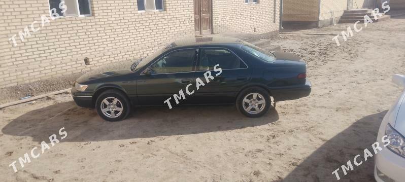 Toyota Camry 1998 - 110 000 TMT - Türkmengala - img 6