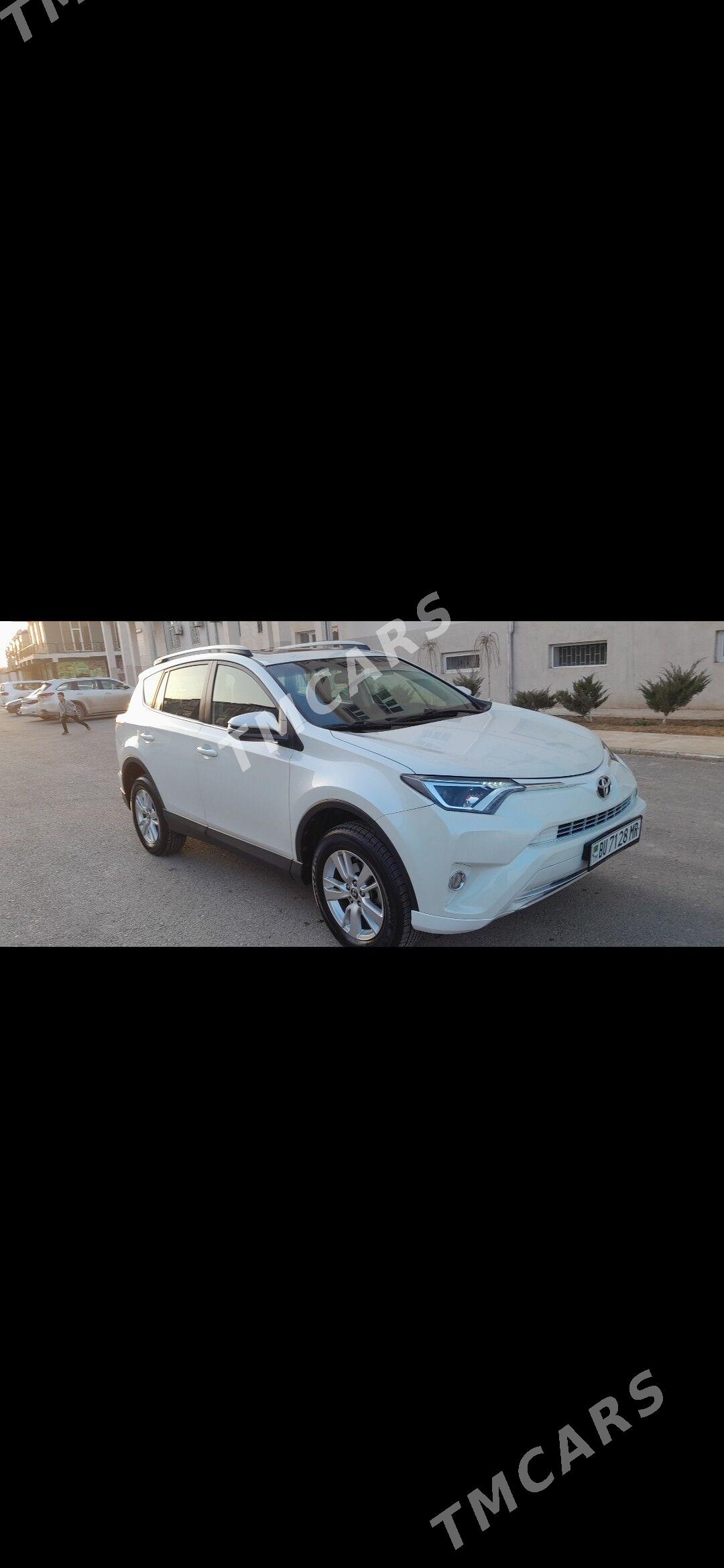 Toyota RAV4 2017 - 340 000 TMT - Мары - img 3