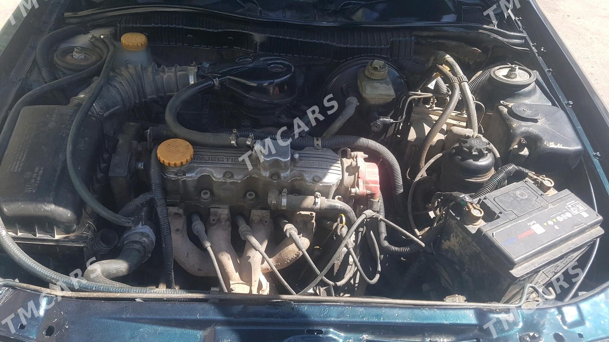 Opel Vectra 1995 - 45 000 TMT - Фарап - img 3