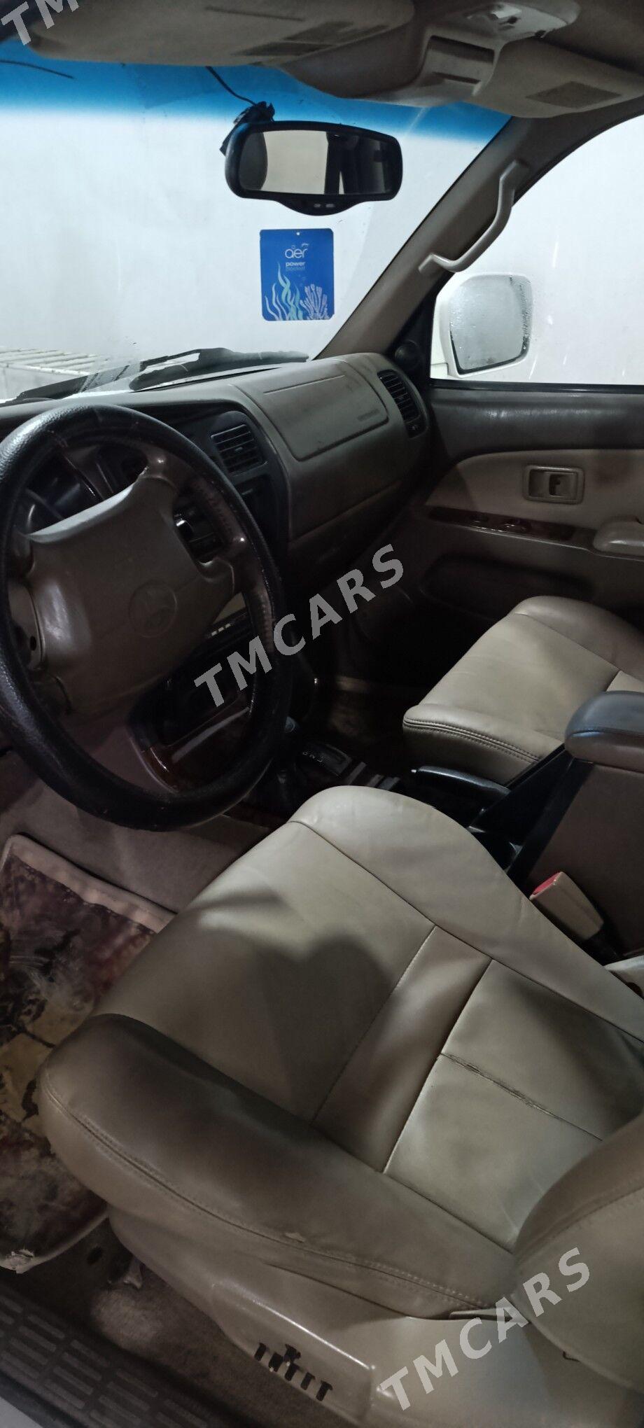 Toyota 4Runner 2000 - 130 000 TMT - Türkmenabat - img 3