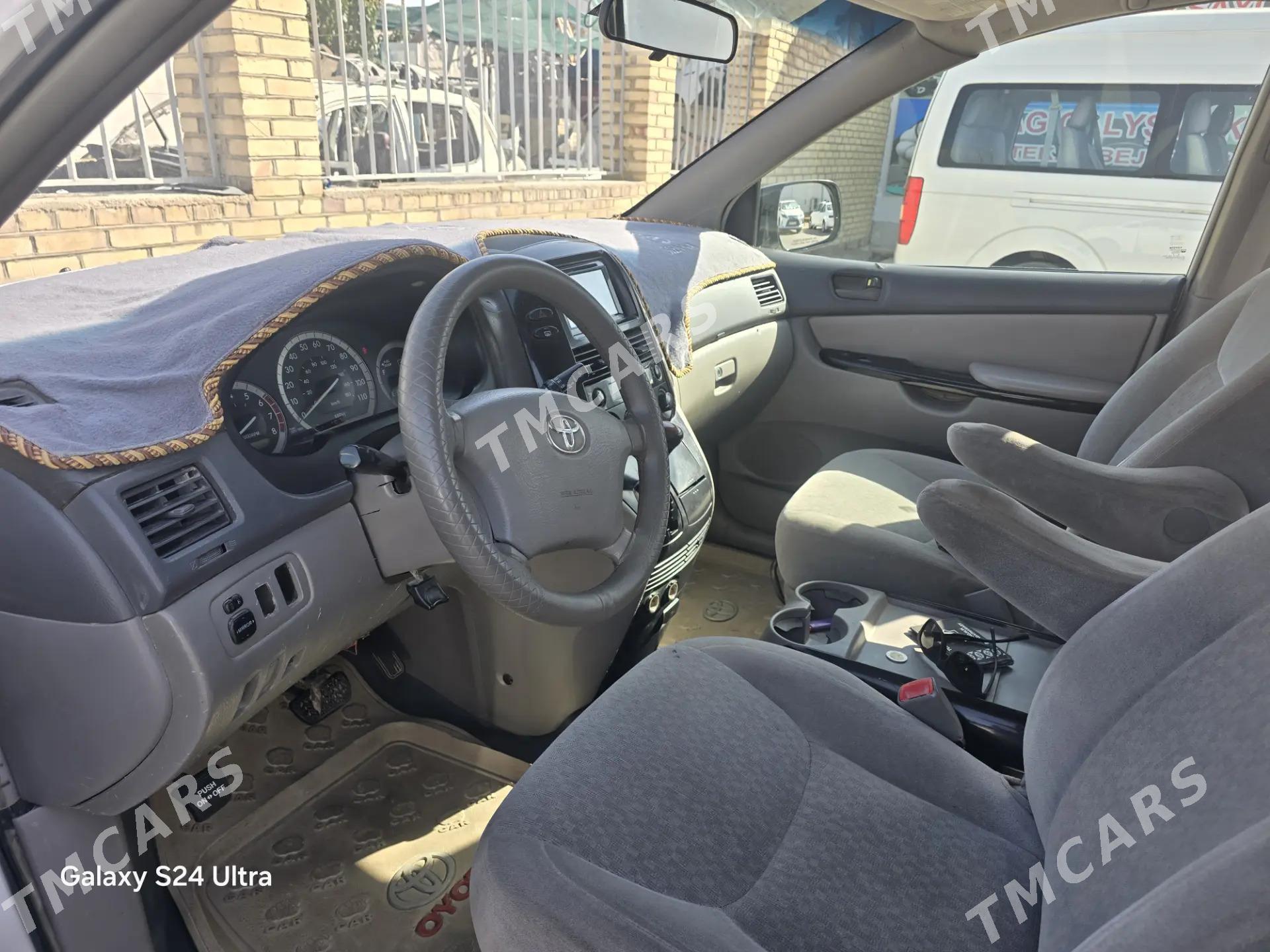 Toyota Sienna 2005 - 155 000 TMT - Mary - img 3