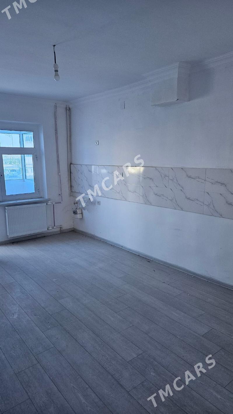 продаю 3ком 1этаж - Туркменабат - img 2